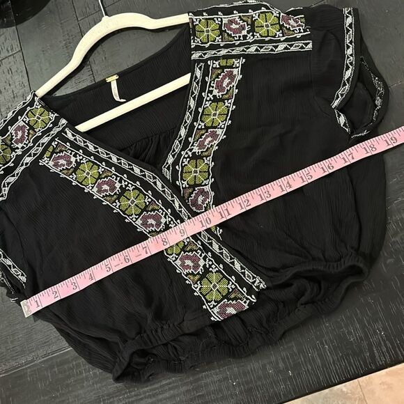 Free People Luca Embroidered Top XS Boho Cropped - Picture 8 of 10